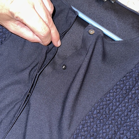 Ann Taylor navy blue short sleeve button down blouse with - Picture 5 of 6